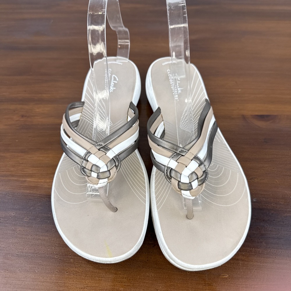 Women's Clarks Cloudsteppers Breeze Coral Thong‎ Sandal Size 11 - Picture 2 of 9